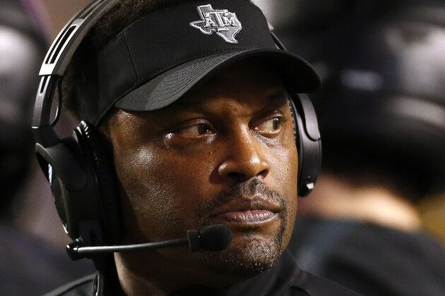 Texas A&M head coach Kevin Sumlin reacts during the second half of an NCAA college football game in Baton Rouge, La., Saturday, Nov. 28, 2015. LSU won 19-7. (AP Photo/Jonathan Bachman)