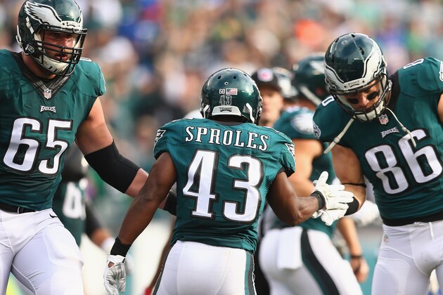 PHILADELPHIA, PA - DECEMBER 13:  Darren Sproles #43 of the Philadelphia Eagles celebrates his touchdown with teammate Lane Johnson #65 and Zach Ertz #86 against the Buffalo Bills during the first quarter at Lincoln Financial Field on December 13, 2015 in Philadelphia, Pennsylvania.  (Photo by Mitchell Leff/Getty Images)
