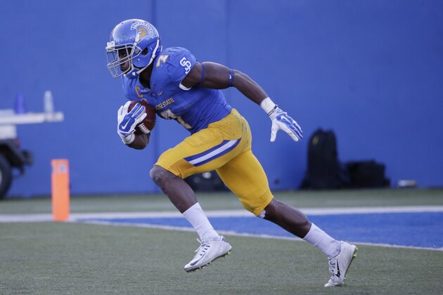 San Jose State running back Tyler Ervin (7) during an NCAA college football game against Boise State Friday, Nov. 27, 2015, in San Jose, Calif. (AP Photo/Marcio Jose Sanchez)