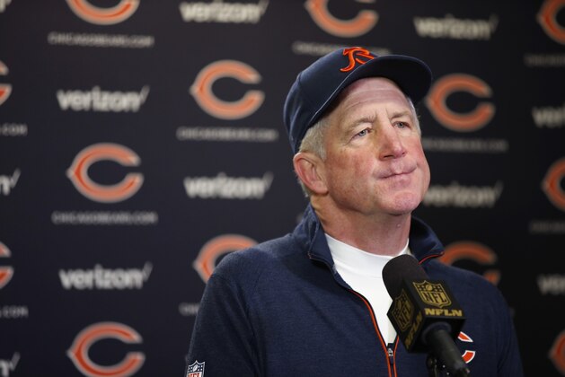 Chicago Bears head coach John Fox addresses the media after their an NFL football game against the Minnesota Vikings, Sunday, Dec. 20, 2015, in Minneapolis. (AP Photo/Alex Brandon)