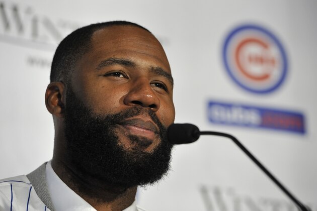 Newly acquired Chicago Cubs outfielder Jason Heyward speaks to the media during a press conference announcing Heyward as a Chicago Cub Tuesday, Dec. 15, 2015, in Chicago.  (AP Photo/Paul Beaty)