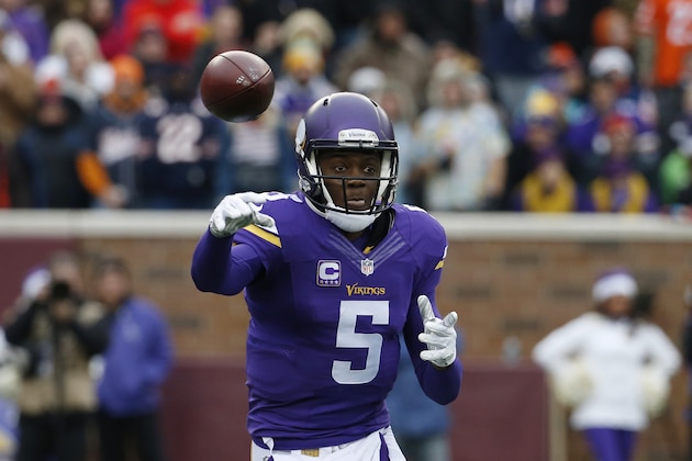 Minnesota Vikings quarterback Teddy Bridgewater passes during the second half of an NFL football game against the Chicago Bears, Sunday, Dec. 20, 2015, in Minneapolis. (AP Photo/Ann Heisenfelt)