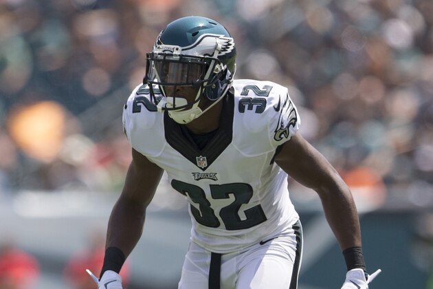 PHILADELPHIA, PA - AUGUST 16: Eric Rowe #32 of the Philadelphia Eagles plays in the game against the Indianapolis Colts on August 16, 2015 at Lincoln Financial Field in Philadelphia, Pennsylvania.  (Photo by Mitchell Leff/Getty Images)