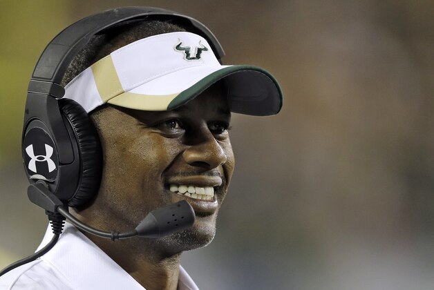 South Florida head coach Willie Taggart during the third quarter of an NCAA college football game against Cincinnati Friday, Nov. 20, 2015, in Tampa, Fla. (AP Photo/Chris O'Meara)