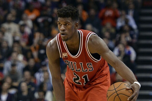 Nov 18, 2015; Phoenix, AZ, USA; Chicago Bulls guard Jimmy Butler (21) handles the ball in the second half  against the Phoenix Suns at Talking Stick Resort Arena. The Bulls defeated the Suns 103-97. Mandatory Credit: Jennifer Stewart-USA TODAY Sports