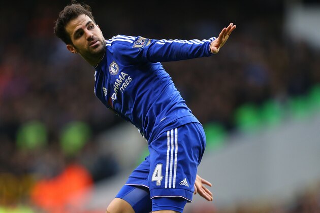 LONDON, ENGLAND - NOVEMBER 29:  Cesc Fabregas of Chelsea during the Barclays Premier League match between Tottenham Hotspur and Chelsea at White Hart Lane on November 29, 2015 in London, England.  (Photo by Catherine Ivill - AMA/Getty Images)