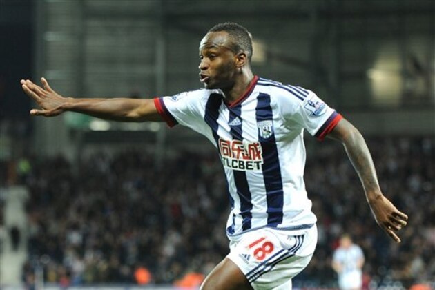 West Brom’s Saido Berahino celebrates after scoring against Everton during the English Premier League soccer match between West Bromwich Albion and Everton at the Hawthorns, West Bromwich, England, Monday, Sept. 28, 2015. (AP Photo/Rui Vieira)