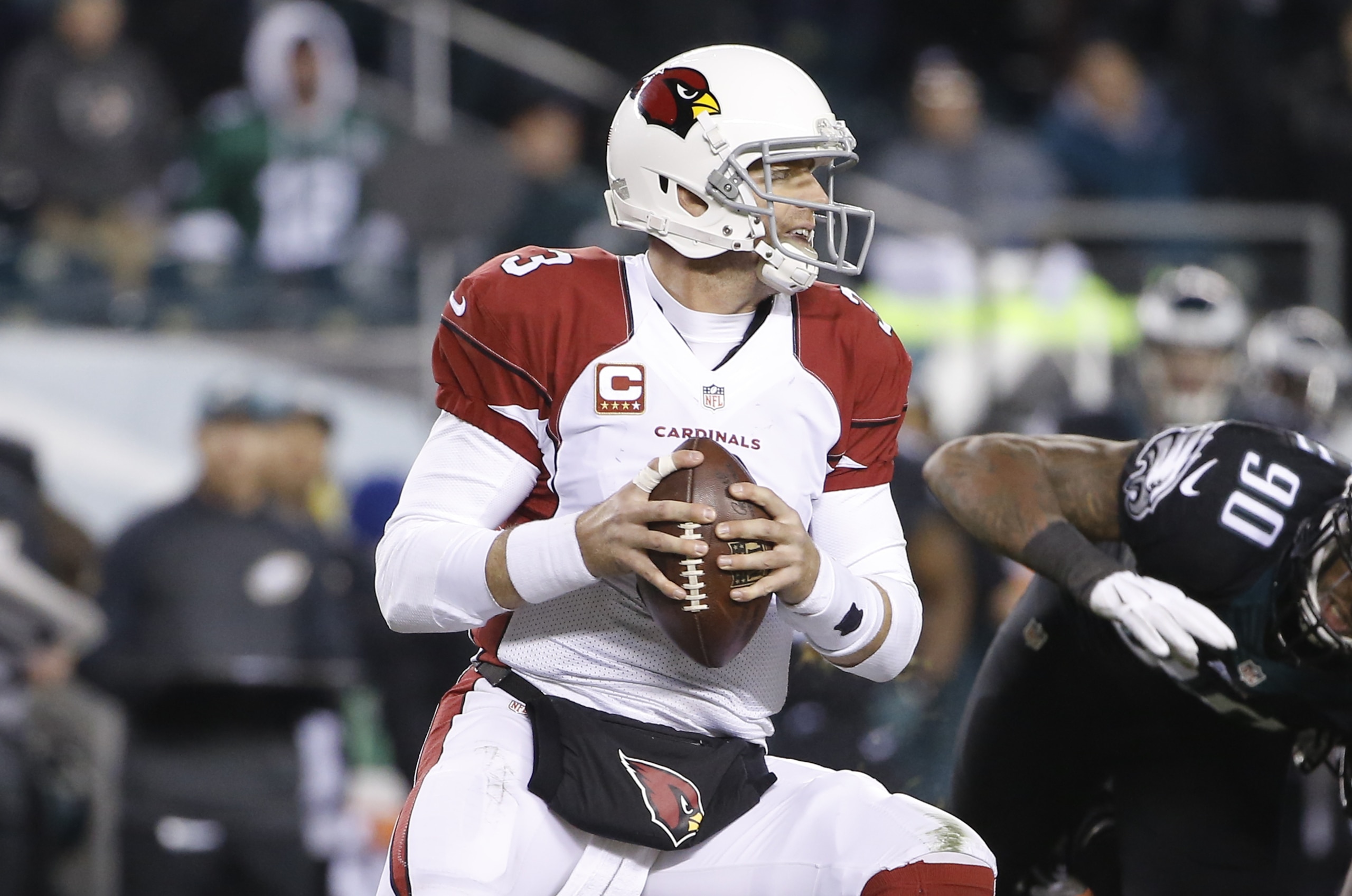 Arizona Cardinals' Carson Palmer in action during the second half of an NFL football game against the Philadelphia Eagles, Sunday, Dec. 20, 2015, in Philadelphia. (AP Photo/Matt Rourke)