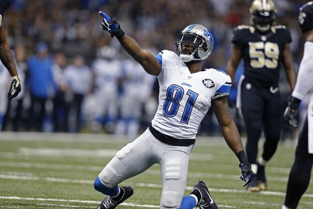 Detroit Lions wide receiver Calvin Johnson (81) reacts after a first down reception in the first half of an NFL football game against the New Orleans Saints in New Orleans, Monday, Dec. 21, 2015. (AP Photo/Jonathan Bachman)