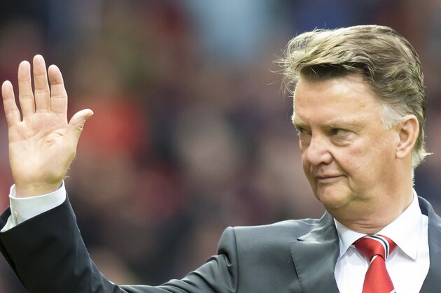 Manchester United manager Louis van Gaal takes to the touchline before the English Premier League soccer match between Manchester United and West Bromwich Albion at Old Trafford Stadium, Manchester, England, Saturday, Nov. 7, 2015. (AP Photo/Jon Super)