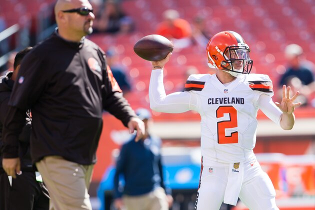 CLEVELAND, OH - SEPTEMBER 20: Head coach Mike Pettine watches as quarterback Johnny Manziel #2 of the Cleveland Browns warms up prior to the game between the Cleveland Browns and the Tennessee Titans at FirstEnergy Stadium on September 20, 2015 in Cleveland, Ohio. (Photo by Jason Miller/Getty Images) CLEVELAND, OH - SEPTEMBER 20: Head coach Mike Pettine watches as quarterback Johnny Manziel #2 of the Cleveland Browns warms up prior to the game between the Cleveland Browns and the Tennessee Titans at FirstEnergy Stadium on September 20, 2015 in Cleveland, Ohio. (Photo by Jason Miller/Getty Images)