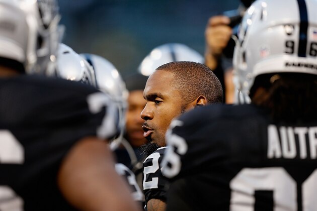 OAKLAND, CA - DECEMBER 24: Charles Woodson #24 of the Oakland Raiders addresses his teammates before the game against the San Diego Raiders at O.co Coliseum on December 24, 2015 in Oakland, California.  (Photo by Lachlan Cunningham/Getty Images)