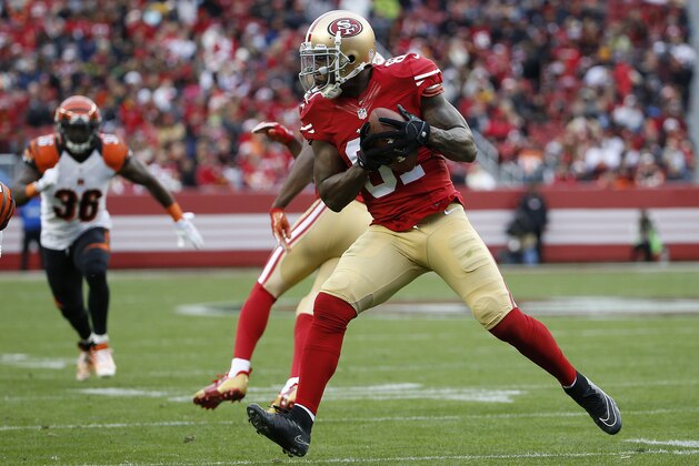 San Francisco 49ers wide receiver Anquan Boldin (81) runs against the Cincinnati Bengals during the first half of an NFL football game in Santa Clara, Calif., Sunday, Dec. 20, 2015. (AP Photo/Tony Avelar)