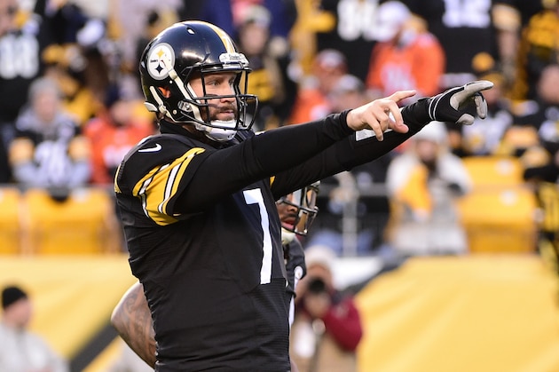 Pittsburgh Steelers quarterback Ben Roethlisberger (7) calls signals in the first quarter of an NFL football game against the Denver Broncos Sunday, Dec. 20, 2015, in Pittsburgh. (AP Photo/Fred Vuich)