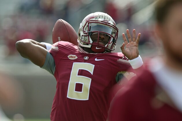 Florida State's quarterback Everett Golson warms up prior to playing against North Carolina State in an NCAA college football game, Saturday, Nov. 14, 2015 in Tallahassee, Fla. Florida State won the game 34-17. (AP Photo/Steve Cannon)