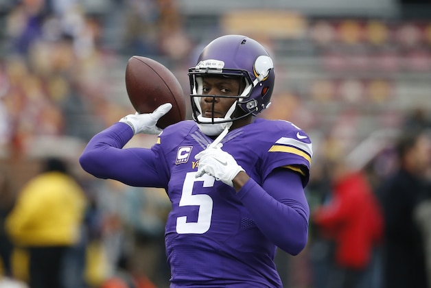 Minnesota Vikings quarterback Teddy Bridgewater passes during pre game of an NFL football game against the Chicago Bears, Sunday, Dec. 20, 2015, in Minneapolis. (AP Photo/Ann Heisenfelt)