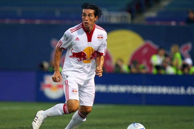 EAST RUTHERFORD, NJ - JULY 16:  Alfredo Pacheco #16 of the New York Red Bulls plays the ball against the Los Angeles Galaxy at Giants Stadium in the Meadowlands on July 16, 2009 in East Rutherford, New Jersey.  (Photo by Mike Stobe/Getty Images for New York Red Bull)