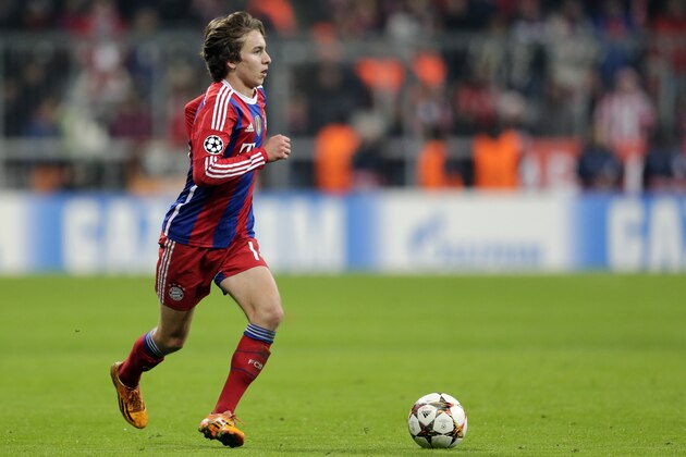 Bayern's Gianluca Gaudino controls the ball during the Champions League group E soccer match between FC Bayern Munich and CSKA Moscow in Munich, Germany, Wednesday, Dec. 10, 2014. (AP Photo/Matthias Schrader) Bayern's Gianluca Gaudino controls the ball during the Champions League group E soccer match between FC Bayern Munich and CSKA Moscow in Munich, Germany, Wednesday, Dec. 10, 2014. (AP Photo/Matthias Schrader)