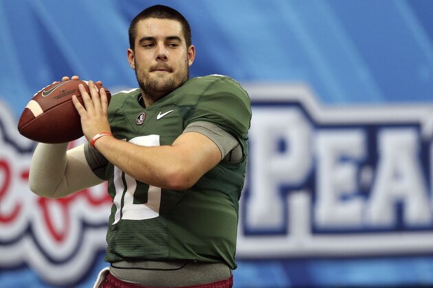 Florida State quarterback Sean Maguire throws during a practice for the Peach Bowl NCAA college football game at the Georgia Dome, Tuesday, Dec. 29, 2015, in Atlanta. Florida State will face Houston on New Year's Eve. (AP Photo/John Bazemore)