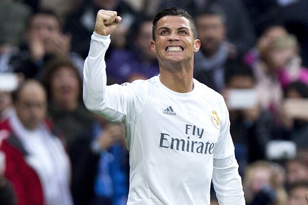 MADRID, SPAIN - DECEMBER 30: Cristiano Ronaldo of Real Madrid CF celebrates scoring their second goal during the La Liga match between Real Madrid CF and Real Sociedad de Futbol at Estadio Santiago Bernabeu on December 30, 2015 in Madrid, Spain. (Photo by Gonzalo Arroyo Moreno/Getty Images) MADRID, SPAIN - DECEMBER 30: Cristiano Ronaldo of Real Madrid CF celebrates scoring their second goal during the La Liga match between Real Madrid CF and Real Sociedad de Futbol at Estadio Santiago Bernabeu on December 30, 2015 in Madrid, Spain. (Photo by Gonzalo Arroyo Moreno/Getty Images)
