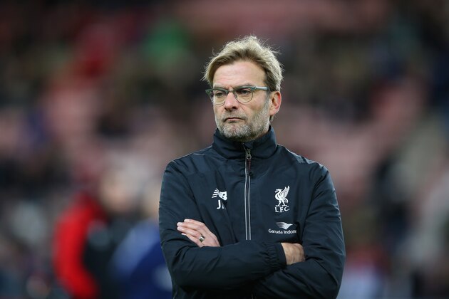 SUNDERLAND, ENGLAND - DECEMBER 30:  Jurgen Klopp manager of Liverpool looks on during the Barclays Premier League match between Sunderland and Liverpool at The Stadium of Light on December 30, 2015 in Sunderland, England. (Photo by Ian MacNicol/Getty images)