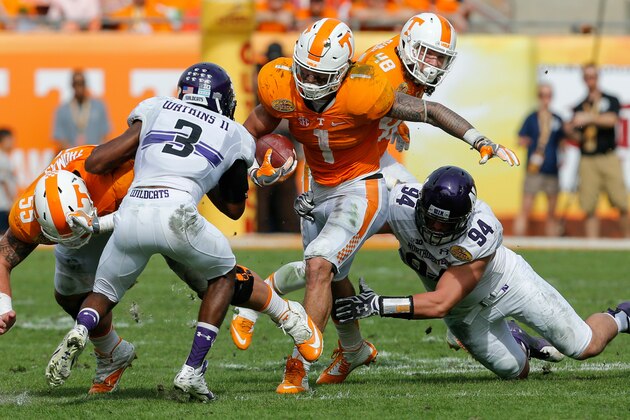 TAMPA, FL - JANUARY 1:  Jalen Hurd