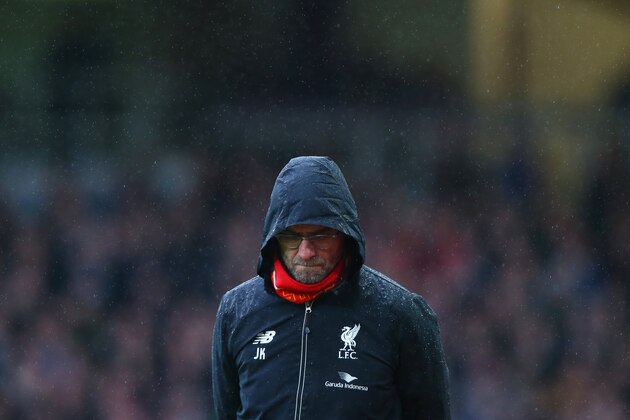 LONDON, ENGLAND - JANUARY 02:  Jurgen Klopp, manager of Liverpool looks on during the Barclays Premier League match between West Ham United and Liverpool at Boleyn Ground on January 2, 2016 in London, England.  (Photo by Clive Rose/Getty Images)