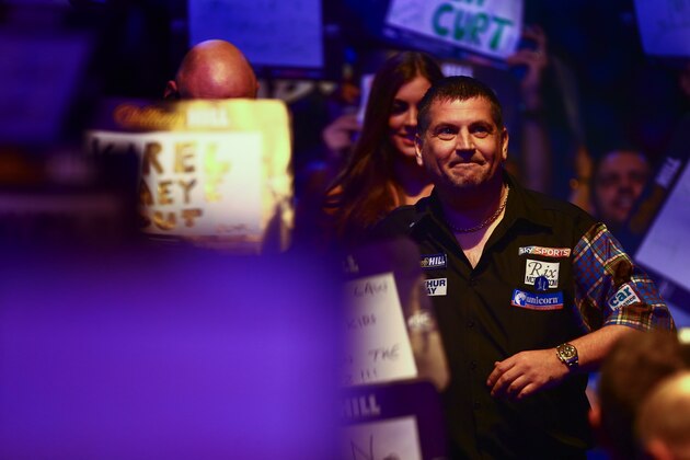 LONDON, ENGLAND - DECEMBER 29:   Gary Anderson of Scotland walks on ahead of his third round match against Vincent van der Voort of Holland on Day Eleven of the 2016 William Hill PDC World Darts Championships at Alexandra Palace on December 29, 2015 in London, England.  (Photo by Jordan Mansfield/Getty Images)