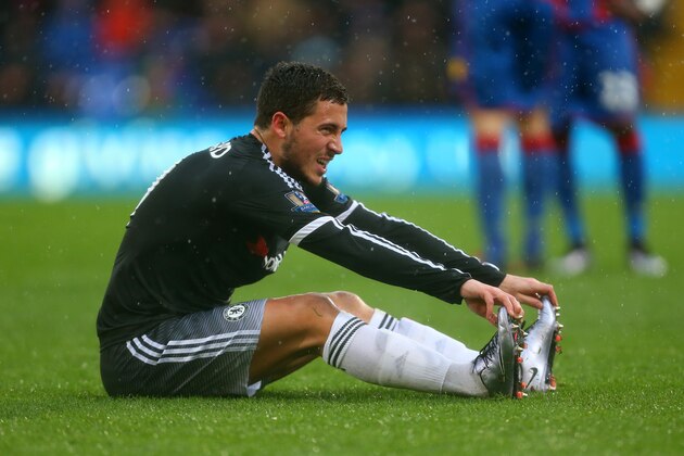 LONDON, ENGLAND - JANUARY 03:  Eden Hazard of Chelsea sits injured before being substituted during the Barclays Premier League match between Crystal Palace and Chelsea at Selhurst Park on January 3, 2016 in London, England.  (Photo by Catherine Ivill - AMA/Getty Images)