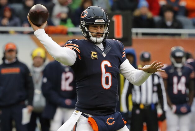 Chicago Bears quarterback Jay Cutler (6) throws a pass during the first half of an NFL football game against the Detroit Lions, Sunday, Jan. 3, 2016, in Chicago. (AP Photo/Charles Rex Arbogast)