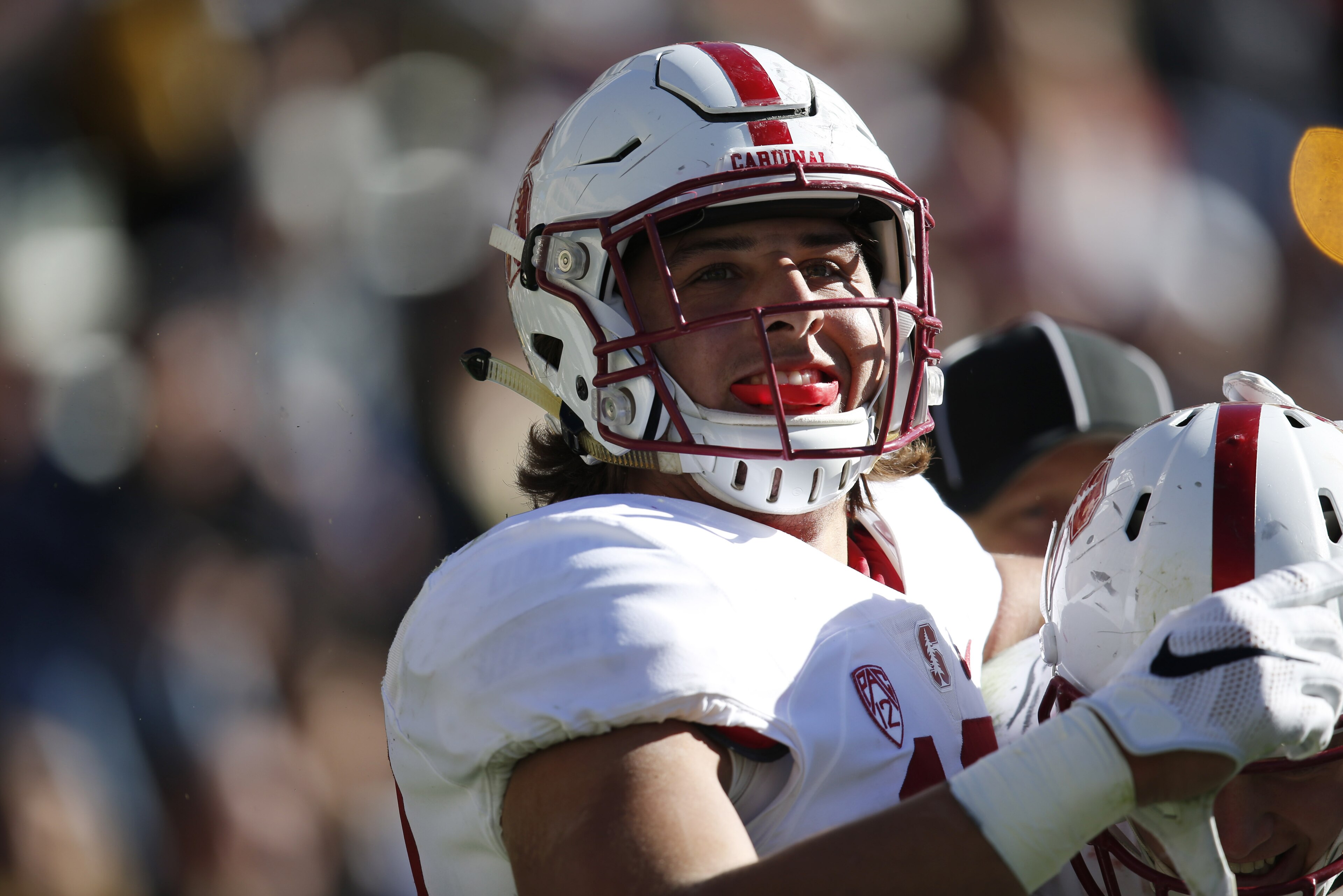 Stanford Cardinal tight end Austin Hooper (18) in the second half of an NCAA football game Saturday, Nov. 7, 2015, in Boulder, Colo. Stanford won 42-10. (AP Photo/David Zalubowski)