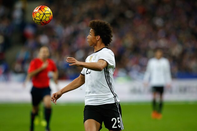 PARIS, FRANCE - NOVEMBER 13:  Leroy Sane of Germany controls the ball during the International Friendly match between France and Germany at the Stade de France on November 13, 2015 in Paris, France.  (Photo by Boris Streubel/Getty Images)