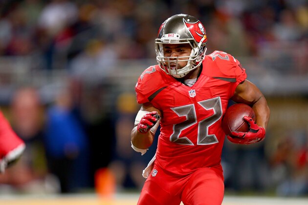 ST. LOUIS, MO - DECEMBER 17: Doug Martin #22 of the Tampa Bay Buccaneers rushes in the third quarter  against the St. Louis Rams at the Edward Jones Dome on December 17, 2015 in St. Louis, Missouri. (Photo by Dilip Vishwanat/Getty Images)
