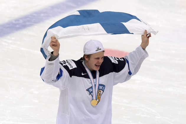 Finland's Kasperi Kapanen, scorer of the winning goal, celebrates winning the 2016 IIHF World Junior Ice Hockey Championship final match between Finland and Russia in Helsinki, Finland, Tuesday Jan. 5, 2016. (Markku Ulander/Lehtikuva via AP) FINLAND OUT