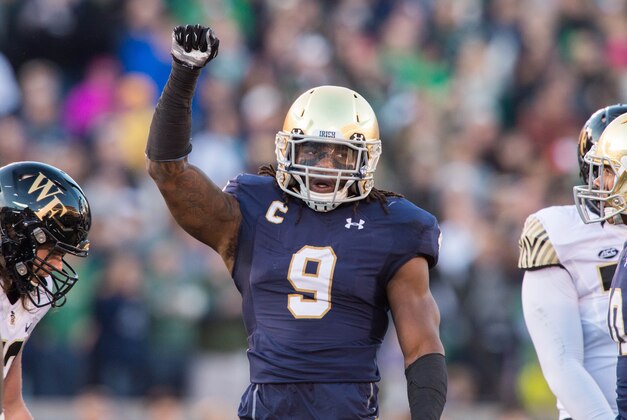 Nov 14, 2015; South Bend, IN, USA; Notre Dame Fighting Irish linebacker Jaylon Smith (9) celebrates in the second quarter against the Wake Forest Demon Deacons at Notre Dame Stadium. Notre Dame won 28-7. Mandatory Credit: Matt Cashore-USA TODAY Sports