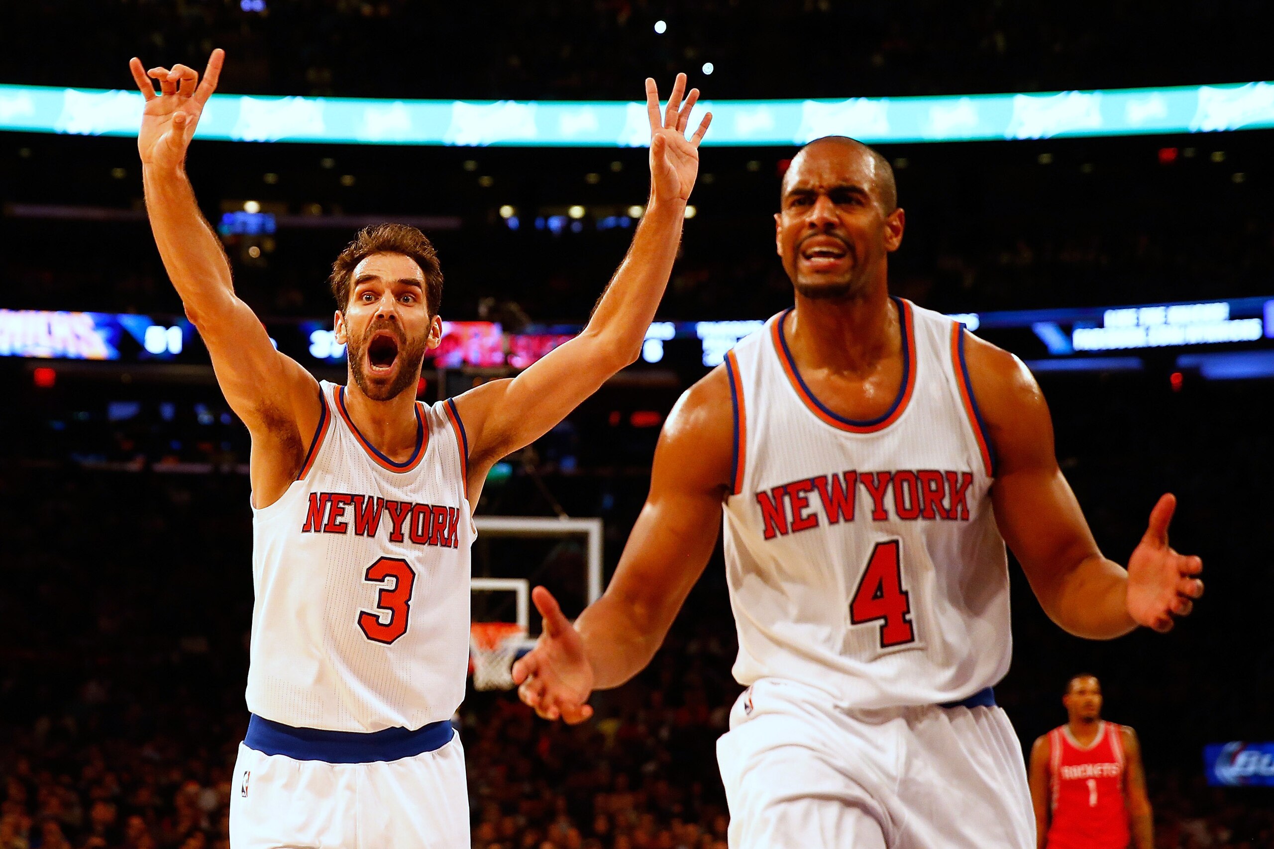 NEW YORK, NY - NOVEMBER 29:  Jose Calderon #3 and Arron Afflalo #4 of the New York Knicks reacts during the game against the Houston Rockets at Madison Square Garden on November 29, 2015 in New York City.  (Photo by Mike Stobe/Getty Images)