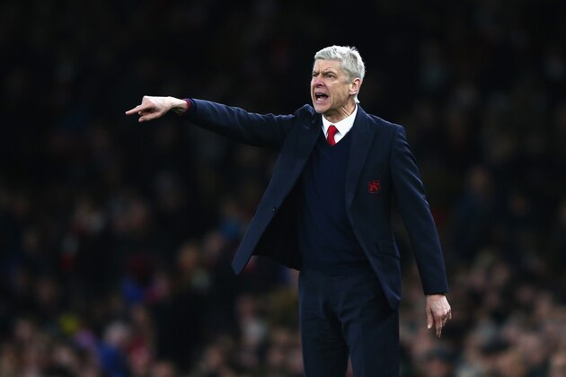 LONDON, ENGLAND - DECEMBER 28:  Arsene Wenger Manager of Arsenal gestures during the Barclays Premier League match between Arsenal and A.F.C. Bournemouth at Emirates Stadium on December 28, 2015 in London, England.  (Photo by Ian Walton/Getty Images)