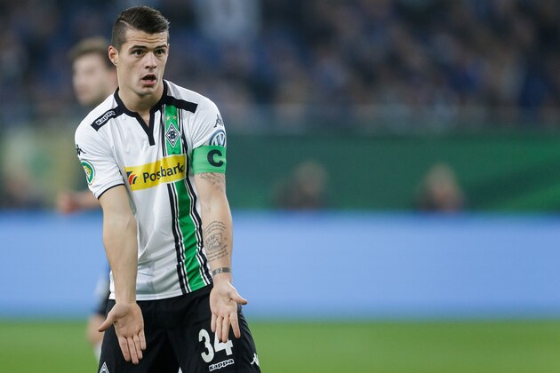 Granit Xhaka of Borussia Monchengladbach during the DFB Pokal match between Schalke 04 and Borussia Monchengladbach on October 28, 2015 at the Veltins Arena in Gelsenkirchen, Germany.(Photo by VI Images via Getty Images)