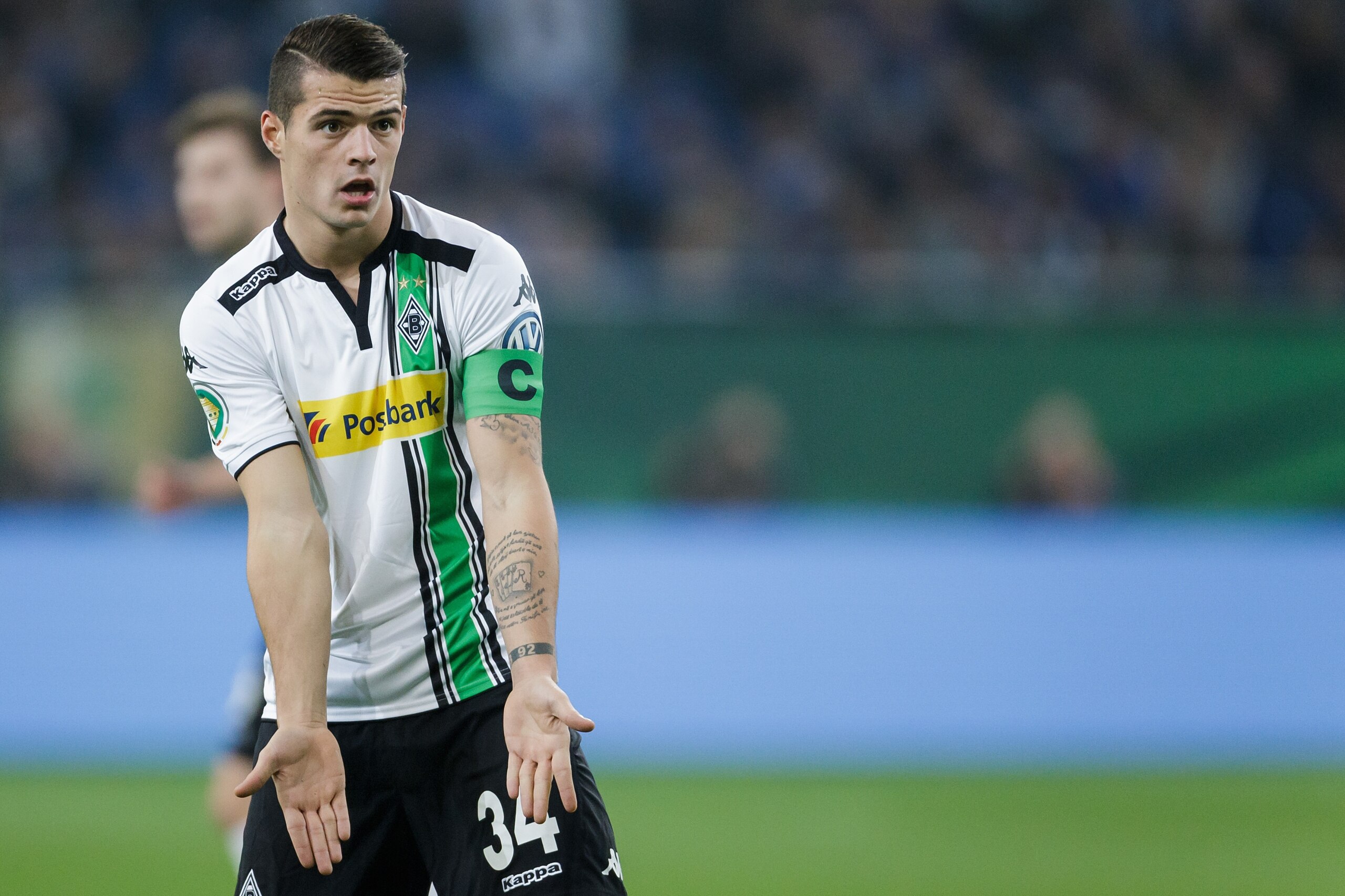 Granit Xhaka of Borussia Monchengladbach during the DFB Pokal match between Schalke 04 and Borussia Monchengladbach on October 28, 2015 at the Veltins Arena in Gelsenkirchen, Germany.(Photo by VI Images via Getty Images)