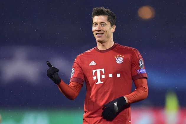 Bayern Munich's Polish striker Robert Lewandowski celebrates scoring during the UEFA Champions League football match between Dinamo Zagreb v Bayern Munich at the Maksimir stadium in Zagreb on December 9, 2015. AFP PHOTO / ANDREJ ISAKOVIC / AFP / ANDREJ ISAKOVIC        (Photo credit should read ANDREJ ISAKOVIC/AFP/Getty Images)