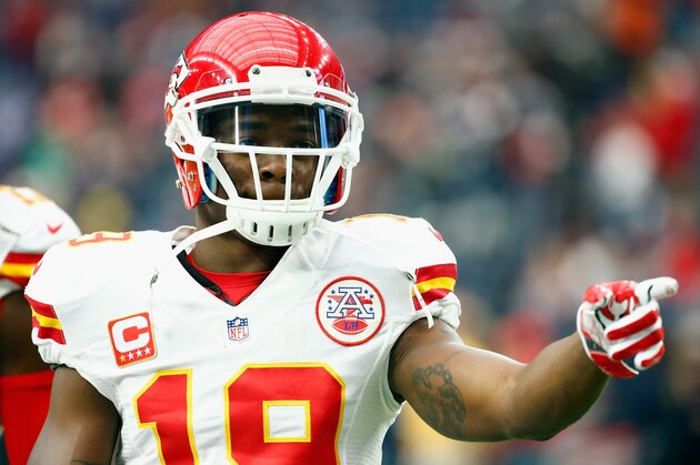 HOUSTON, TX - JANUARY 09: Jeremy Maclin #19 of the Kansas City Chiefs reacts before the AFC Wild Card Playoff game against the Houston Texans at NRG Stadium on January 9, 2016 in Houston, Texas.  (Photo by Scott Halleran/Getty Images)