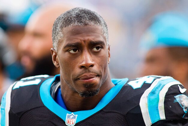Dec 13, 2015; Charlotte, NC, USA; Carolina Panthers strong safety Roman Harper (41) stands on the sidelines during the fourth quarter against the Atlanta Falcons at Bank of America Stadium. Panthers defeated the Falcons 38-0. Mandatory Credit: Jeremy Brevard-USA TODAY Sports