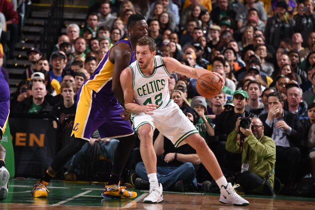 BOSTON, MA - DECEMBER 30:  David Lee #42 of the Boston Celtics handles the ball against the Los Angeles Lakers on December 30, 2015 at the TD Garden in Boston, Massachusetts.  NOTE TO USER: User expressly acknowledges and agrees that, by downloading and or using this photograph, User is consenting to the terms and conditions of the Getty Images License Agreement. Mandatory Copyright Notice: Copyright 2015 NBAE  (Photo by Brian Babineau/NBAE via Getty Images)