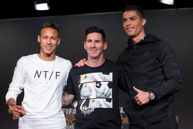 ZURICH, SWITZERLAND - JANUARY 11: FIFA Ballon d'Or nominees Neymar Jr of Brazil and FC Barcelona (L), Lionel Messi of Argentina and FC Barcelona (C) and Cristiano Ronaldo of Portugal and Real Madrid (R) attend a press conference prior to the FIFA Ballon d'Or Gala 2015 at the Kongresshaus on January 11, 2016 in Zurich, Switzerland. (Photo by Philipp Schmidli/Getty Images)