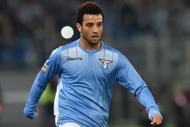 ROME, ITALY - NOVEMBER 01:  Felipe Anderson of SS Lazio in action during the Serie A match between SS Lazio and AC Milan at Stadio Olimpico on November 1, 2015 in Rome, Italy.  (Photo by Giuseppe Bellini/Getty Images)
