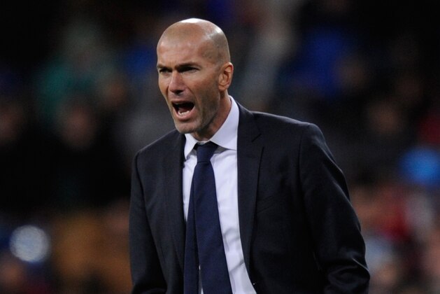 MADRID, SPAIN - JANUARY 09:  Zinedine Zidane manager of Real Madrid reacts during the La Liga match between Real Madrid CF and RC Deportivo La Coruna at Estadio Santiago Bernabeu on January 9, 2016 in Madrid, Spain.  (Photo by Denis Doyle/Getty Images)