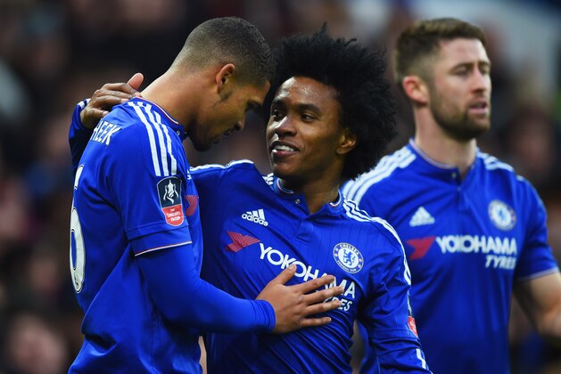 LONDON, ENGLAND - JANUARY 10:  Ruben Loftus-Cheek of Chelsea (L) celebrates with Willian as he scores their second goal during the Emirates FA Cup third round match between Chelsea and Scunthorpe United at Stamford Bridge on January 10, 2016 in London, England.  (Photo by Shaun Botterill/Getty Images)