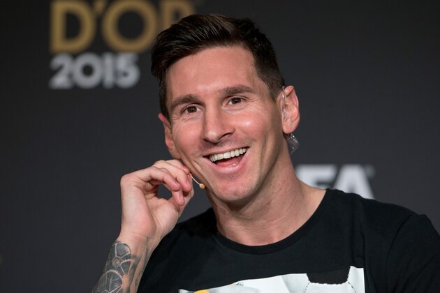 ZURICH, SWITZERLAND - JANUARY 11: FIFA Ballon d'Or nominee Lionel Messi of Argentina and FC Barcelona attends a press conference prior to the FIFA Ballon d'Or Gala 2015 at the Kongresshaus on January 11, 2016 in Zurich, Switzerland. (Photo by Philipp Schmidli/Getty Images)