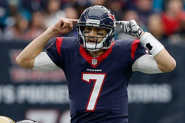 HOUSTON, TX - JANUARY 03: Brian Hoyer #7 of the Houston Texans alls out the play at te line against the Jacksonville Jaguars at NRG Stadium on January 3, 2016 in Houston, Texas. (Photo by Bob Levey/Getty Images) HOUSTON, TX - JANUARY 03: Brian Hoyer #7 of the Houston Texans alls out the play at te line against the Jacksonville Jaguars at NRG Stadium on January 3, 2016 in Houston, Texas. (Photo by Bob Levey/Getty Images)