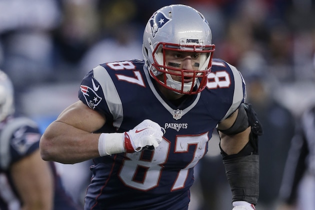 New England Patriots tight end Rob Gronkowski runs a pass route against the Tennessee Titans in the second half of an NFL football game, Sunday, Dec. 20, 2015, in Foxborough, Mass. (AP Photo/Charles Krupa) New England Patriots tight end Rob Gronkowski runs a pass route against the Tennessee Titans in the second half of an NFL football game, Sunday, Dec. 20, 2015, in Foxborough, Mass. (AP Photo/Charles Krupa)